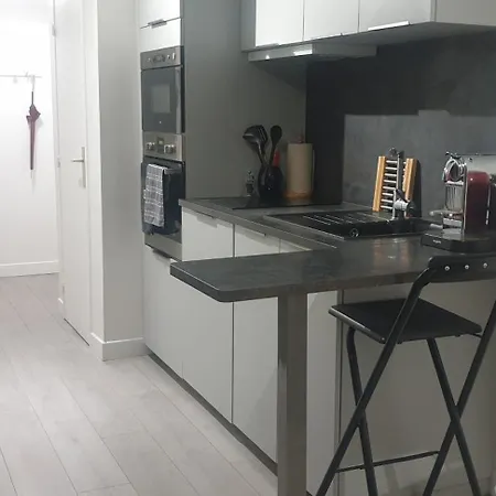 A Montmartre Sacre Coeur Appartement